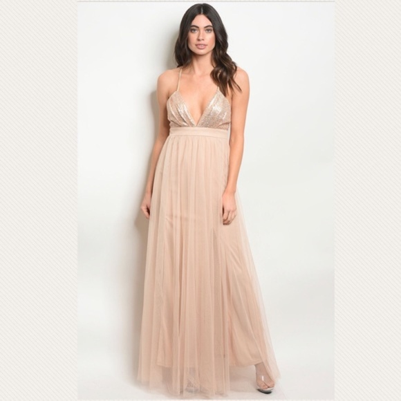 Stunning Champagne Long Formal Dress - Picture 2 of 3